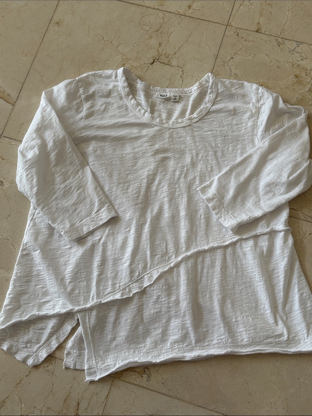 Wilt Crewneck 3/4 Sleeve Cross Over Hem T-Shirt